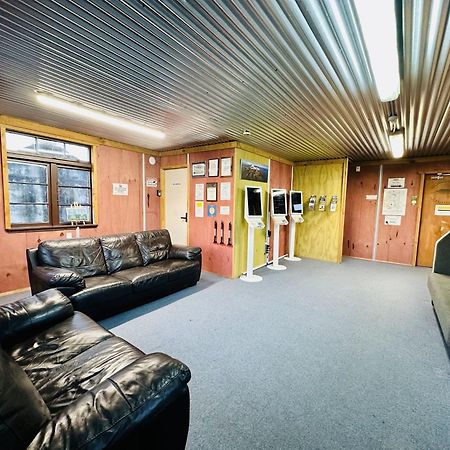 The Crossing Lodge & Backpackers Erua Екстериор снимка