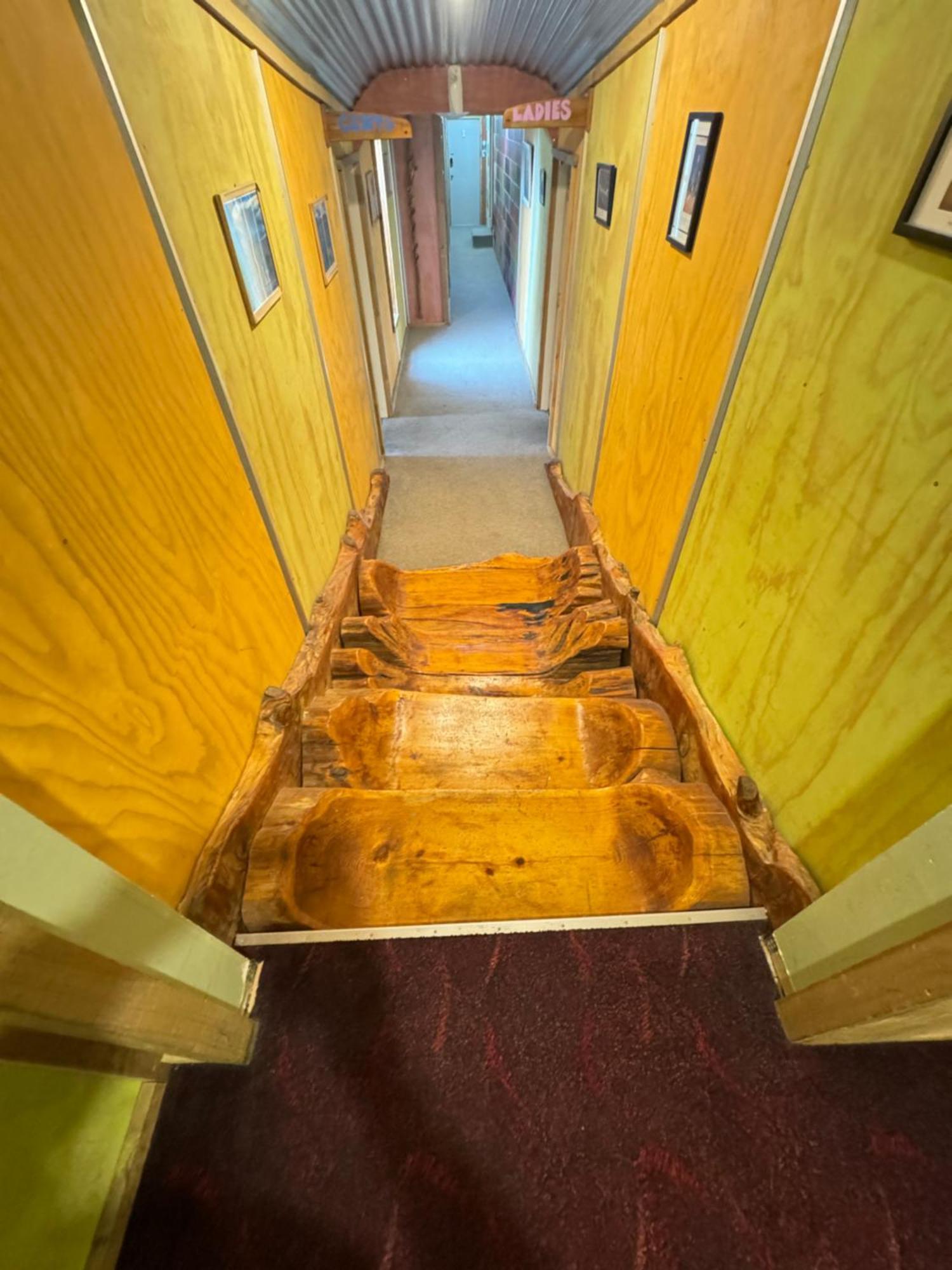 The Crossing Lodge & Backpackers Erua Екстериор снимка