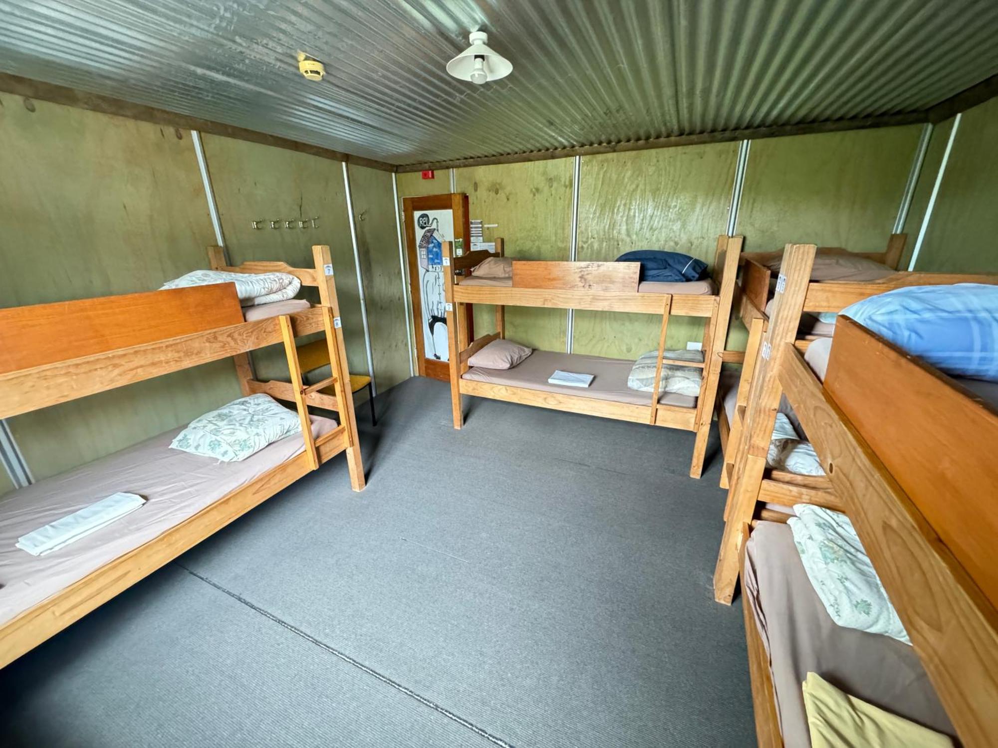 The Crossing Lodge & Backpackers Erua Екстериор снимка