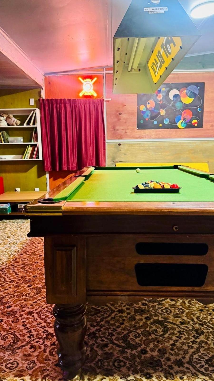 The Crossing Lodge & Backpackers Erua Екстериор снимка