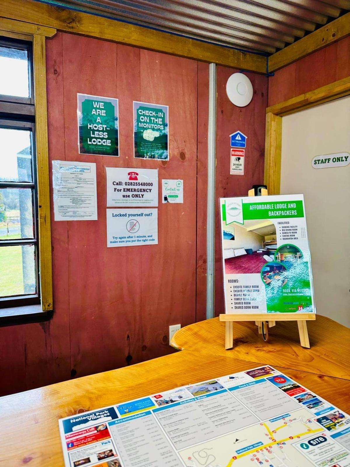 The Crossing Lodge & Backpackers Erua Екстериор снимка